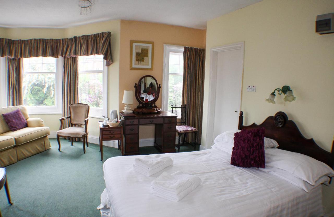 The Montpellier Hotel Llandrindod Wells Ngoại thất bức ảnh